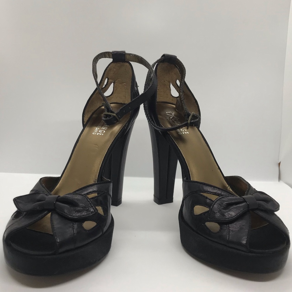 EXCHANGE by Charles David Platform Sandals